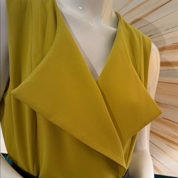 Gracia chartreuse Maxi Dress/Duster with Belt - Picture 6 of 6